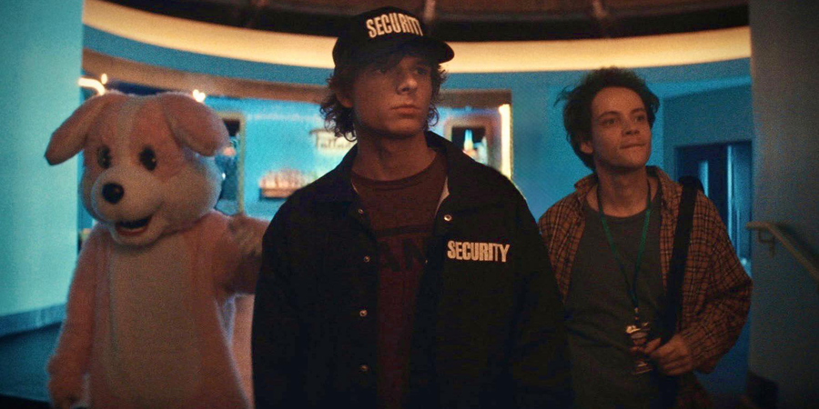 How Green Day’s Music Shaped the Edit of ‘New Years Rev’